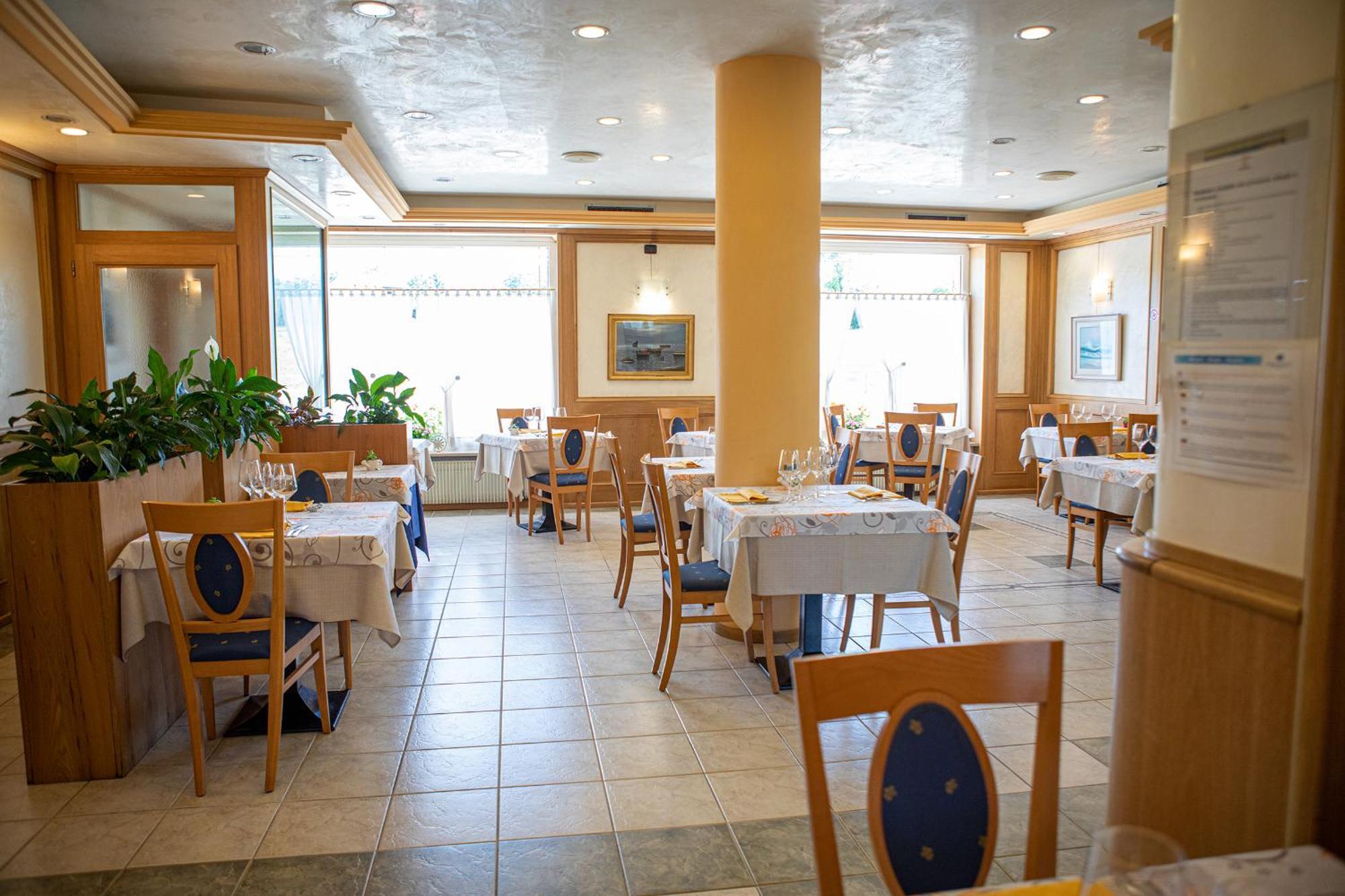 Hotel Ristorante Sagittario Φέλτρε Εξωτερικό φωτογραφία