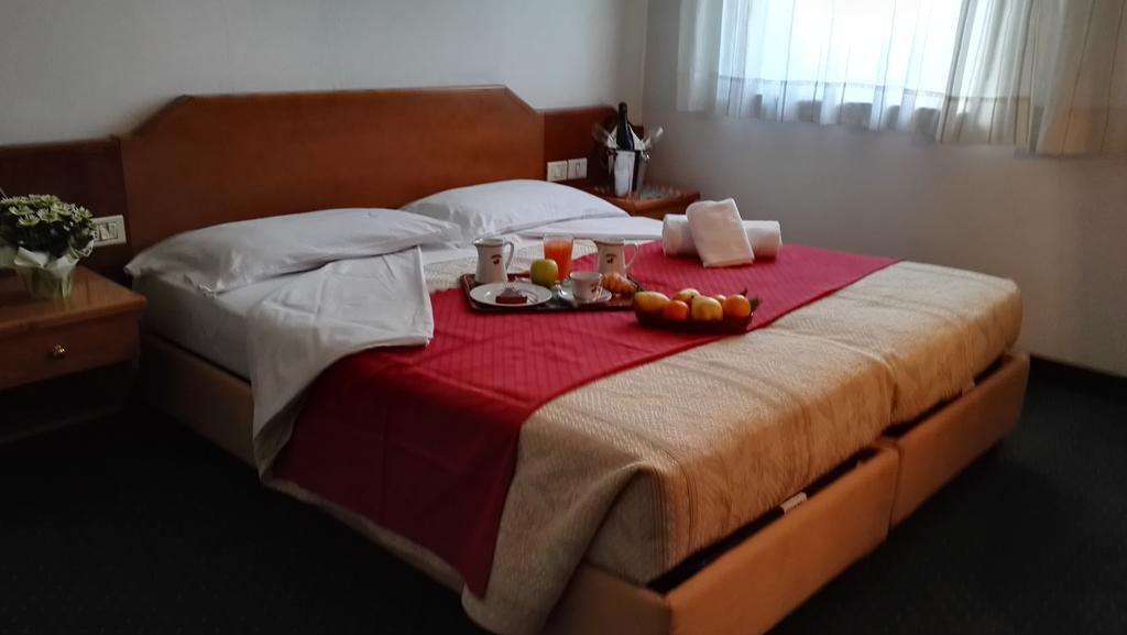 Hotel Ristorante Sagittario Φέλτρε Εξωτερικό φωτογραφία